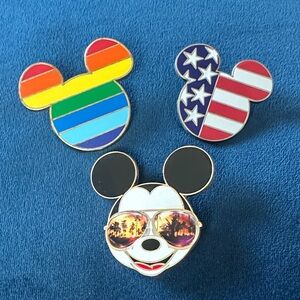🐭✨ Disney Mickey Mouse Pin Bundle – Pride, Americana & Sunglasses (3 Pins)